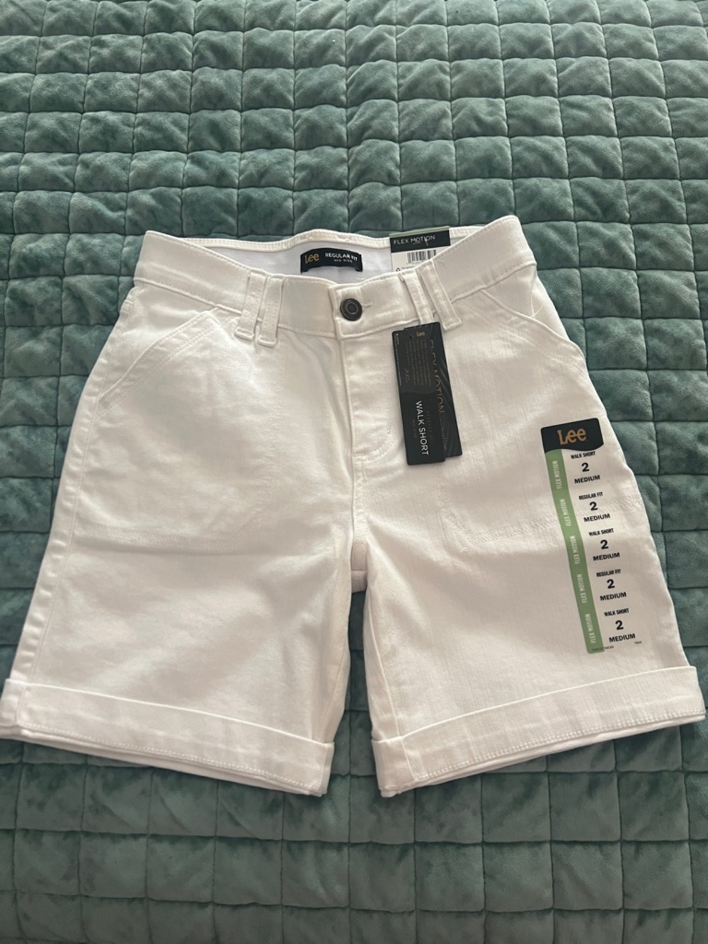 Lee Flex Motion White Denim Walk Shorts - Size 2